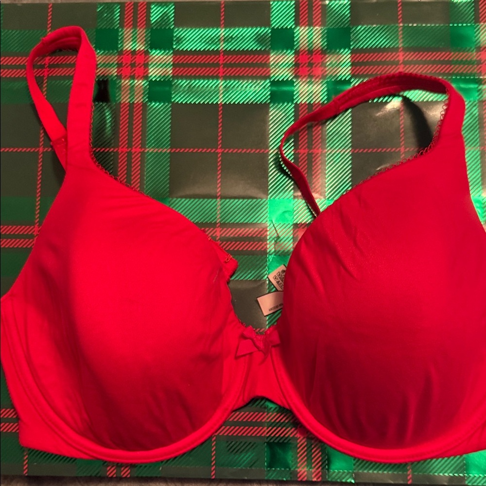 Victoria's Secret Vibrant Red Bra